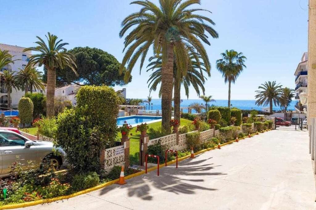 2 Bedroom In Parador With Pool And Seaview Нерха Екстер'єр фото